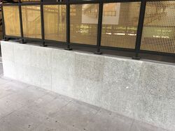  (D7), Retail #433139321